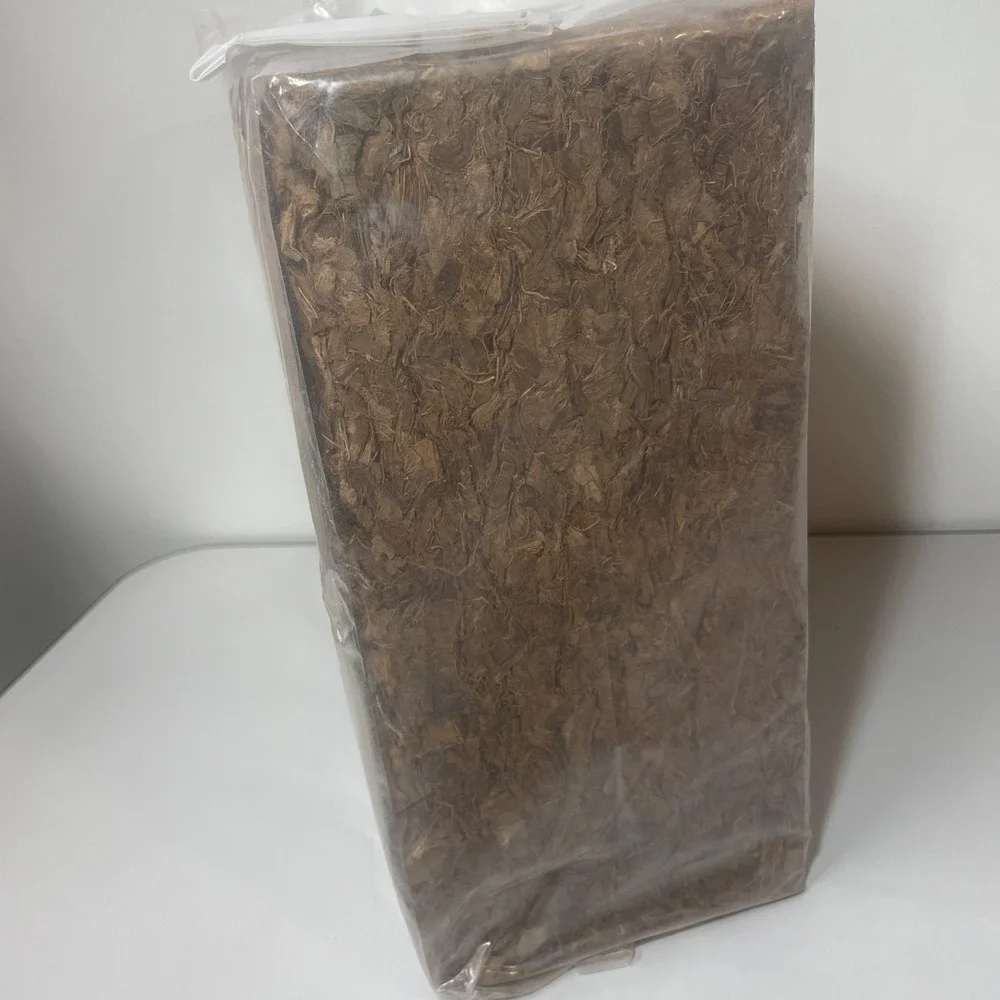 Prococo CocoChip Premium Coconut Husk organic coconut coir chips makes 75 quarts